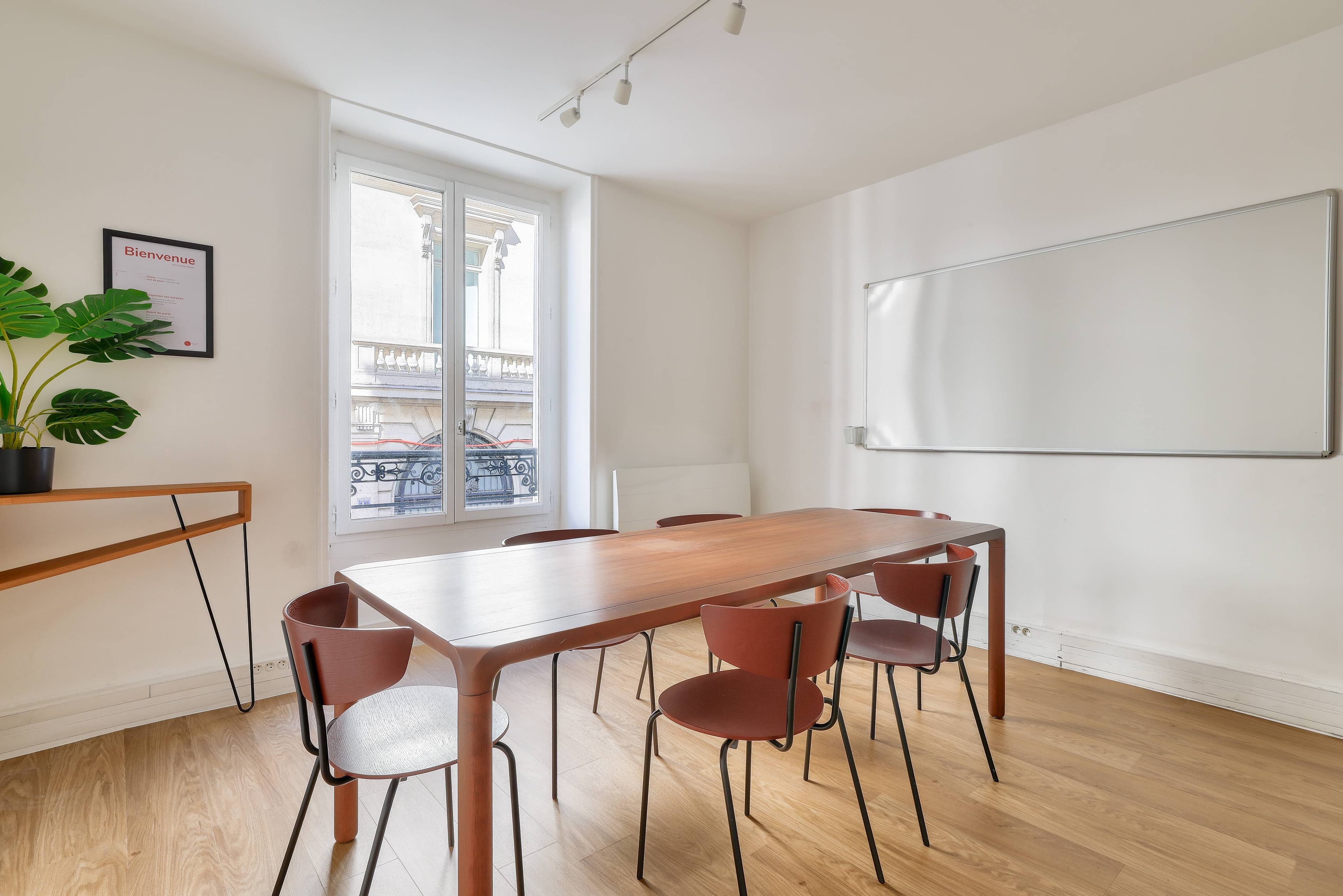 Club Helmio Arcade, 58 Rue de l'Arcade, 75008 Paris